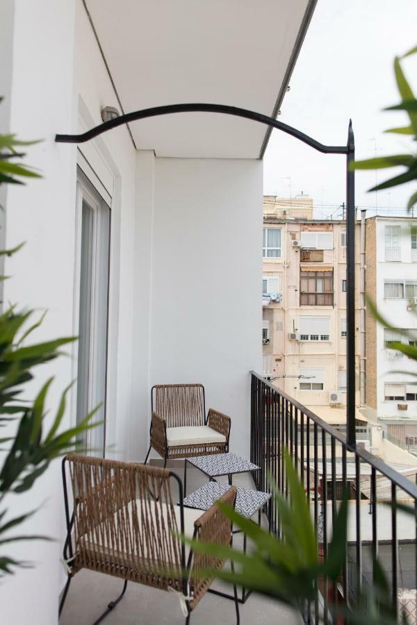 Florit Flats - Chic And In A Lively But Quiet Area Walking Distance Appartamento